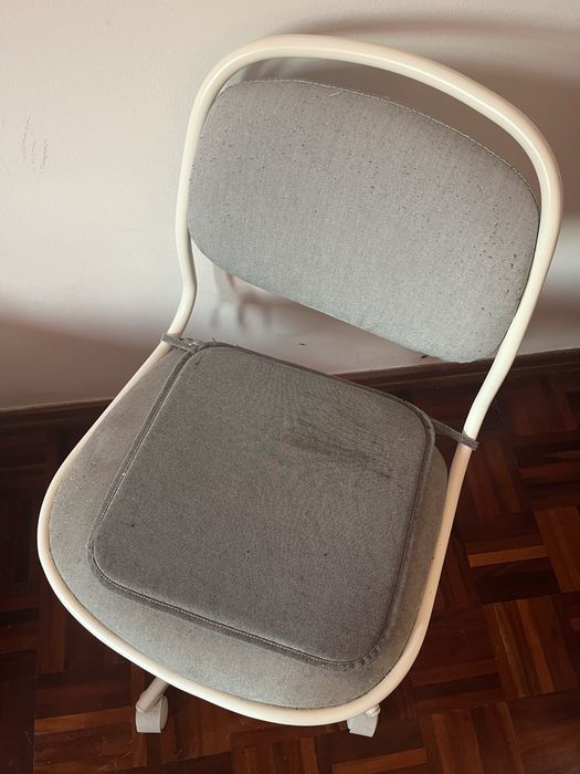 Cadeira IKEA de Secretária / Quarto