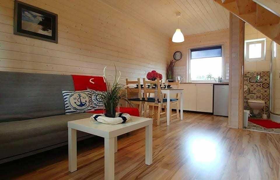 Domki letniskowe Niebieska Kajuta Rewa