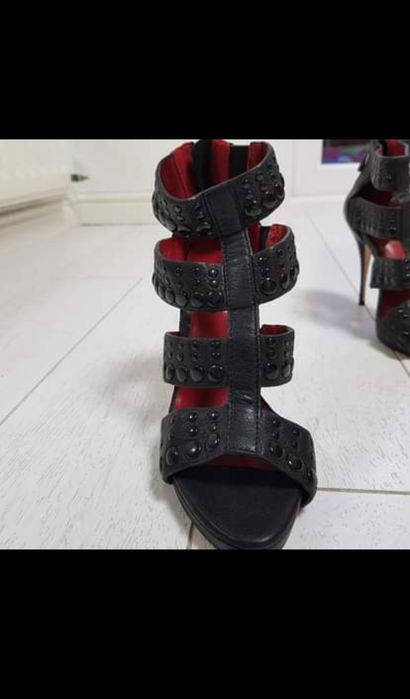 Szpilki Karen Millen 37