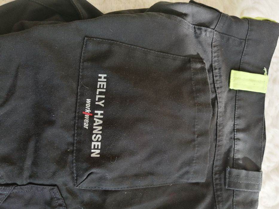 Продам робочі штани чорного кольору