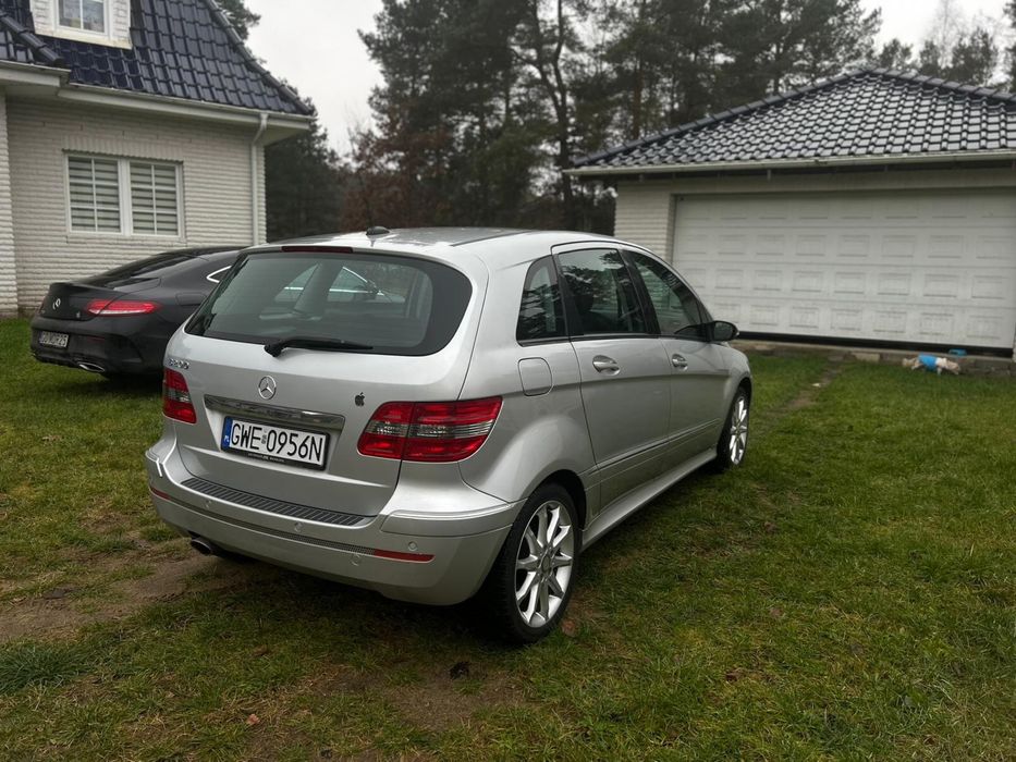 Mercedes b klasa