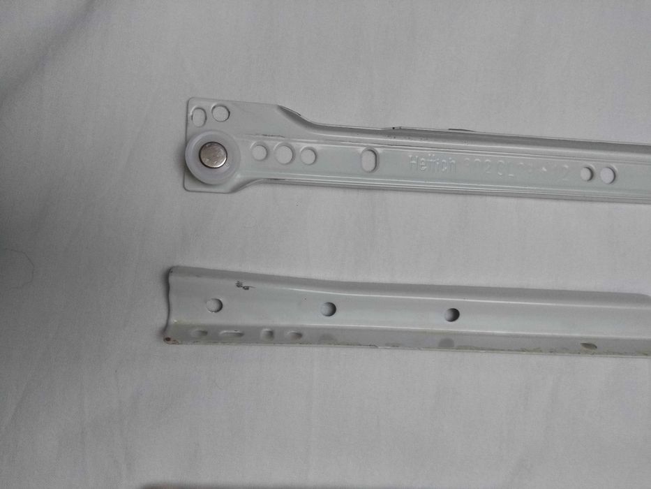 HETTICH Prowadnice do szuflad rolkowe 250 mm białe 2 komplety