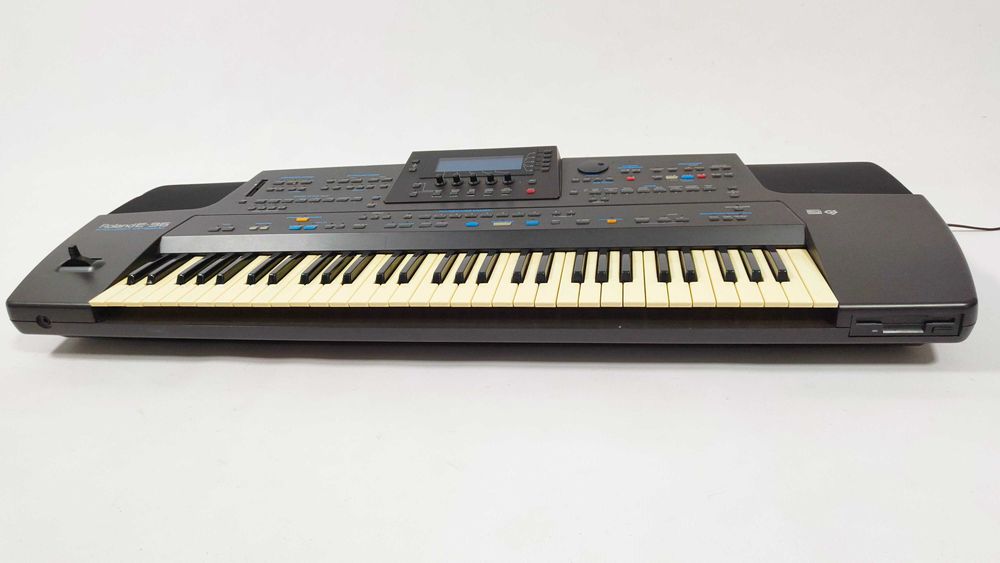 Roland E-96 Inteligent