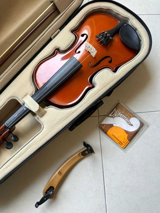 Violino, muito bem conservado