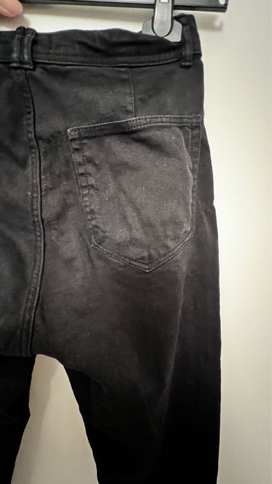 Czarne spodnie rurki skinny Bershka 38 M