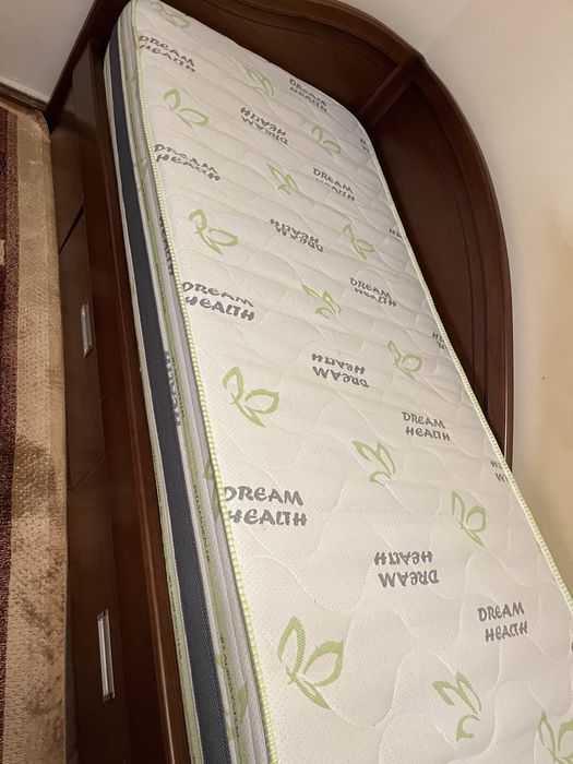 Кровать- тахта из Ясеня 90*200 новая с новым матрасом