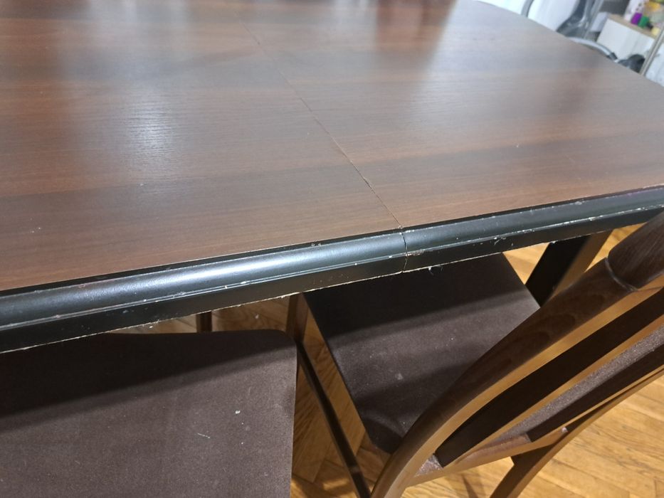 REZERWACJA Stół z krzesłami