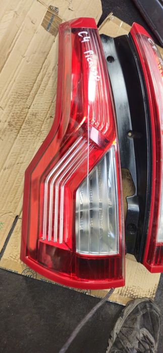 C4 grand picasso lampy tyl