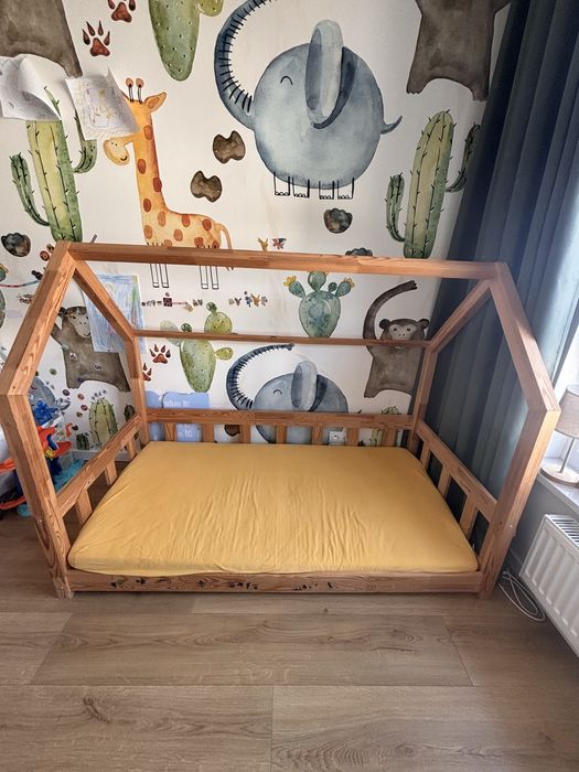 Łóżko dzieciece  domek 80x160 drewniane