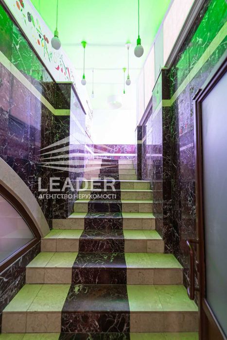 Продам приміщення-ЦЕНТР МІСТА!