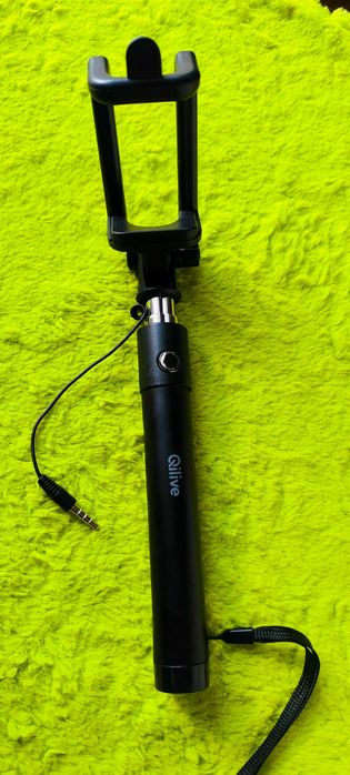 Wysięgnik do selfie do smartfona Qilive