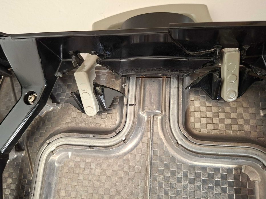 Tradycyjny grill elektryczny Riviera & Bar QP350A czarny 2200 W