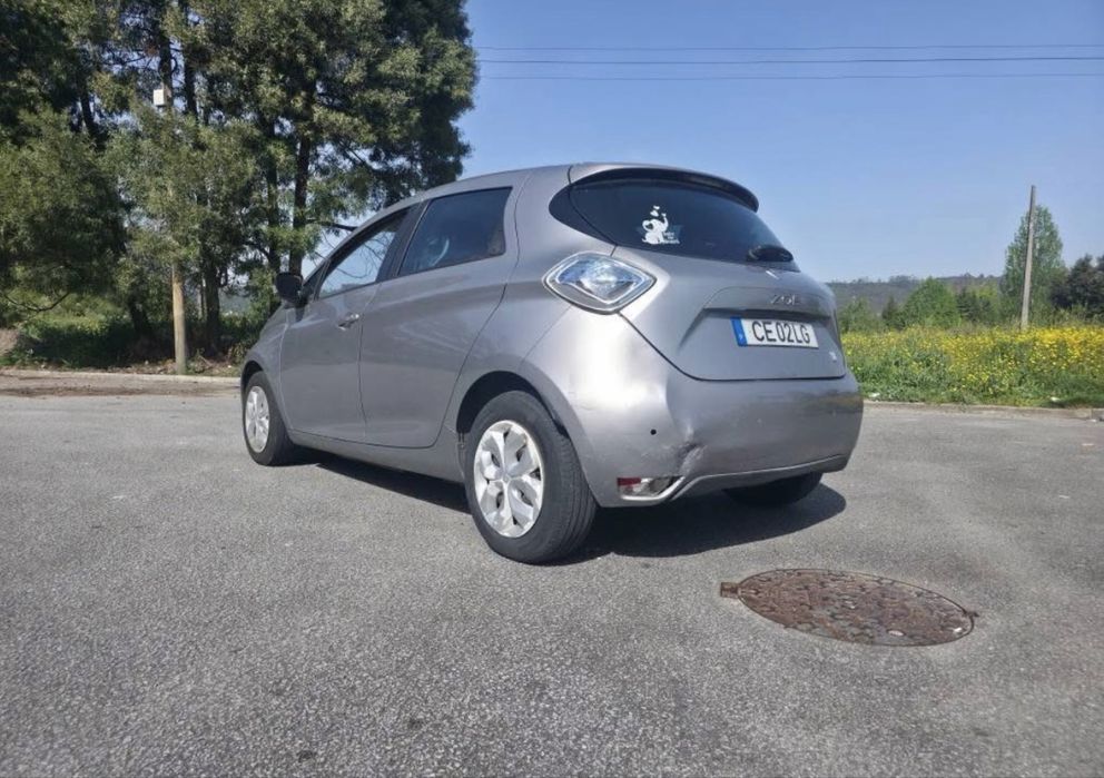 ZOE LIFE bateria própia 22kw ano 03/2014