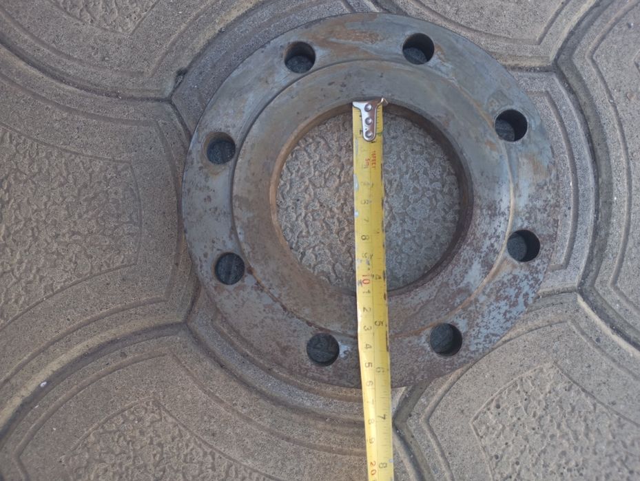 Фланец металлический