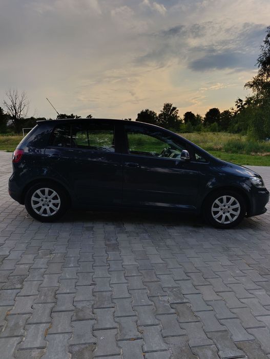 Volkswagen Golf Plus 2009р. автомат  1.4 caxa (90 кВ. 122 л.с.) бензин.