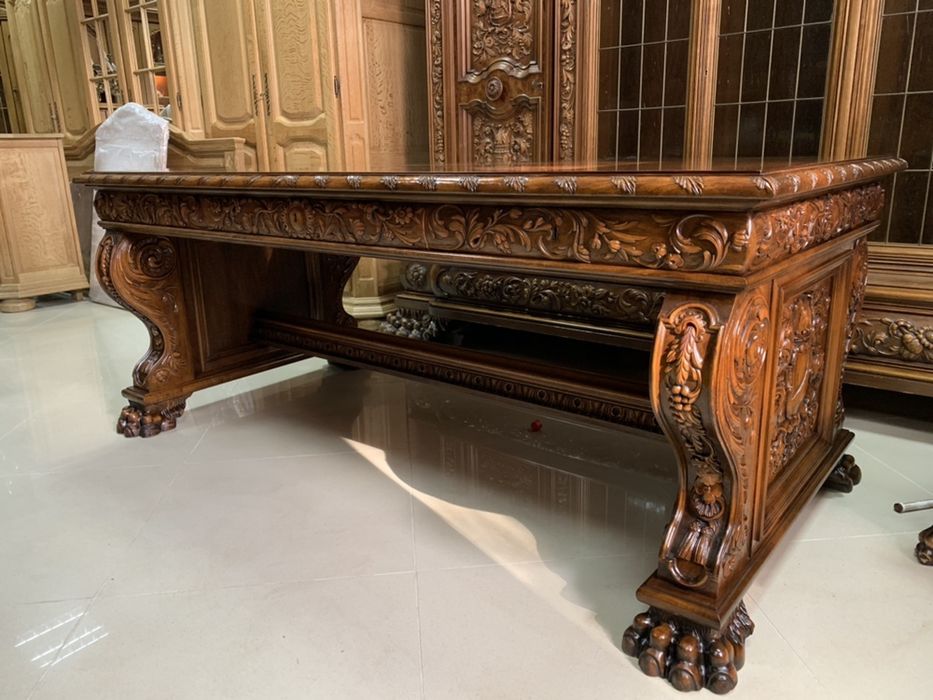 Антикварний кабінет