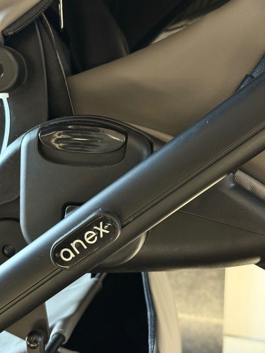 Продам коляску Anex