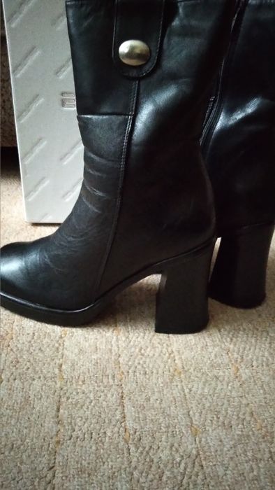 Продам сапоги жен зима