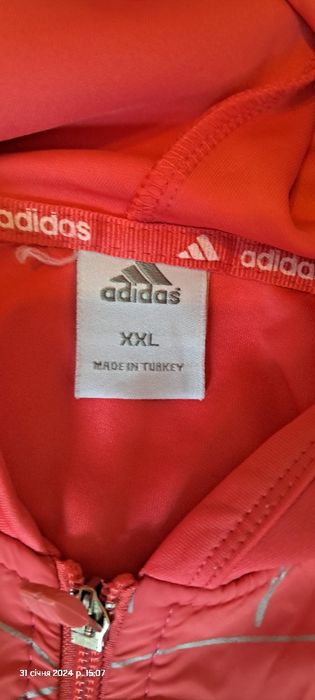 Вітровка жіноча Adidas