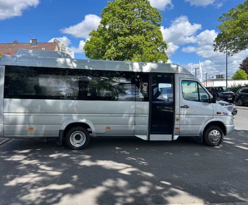 Mercedes Benz sprinter 416CDI 19місць