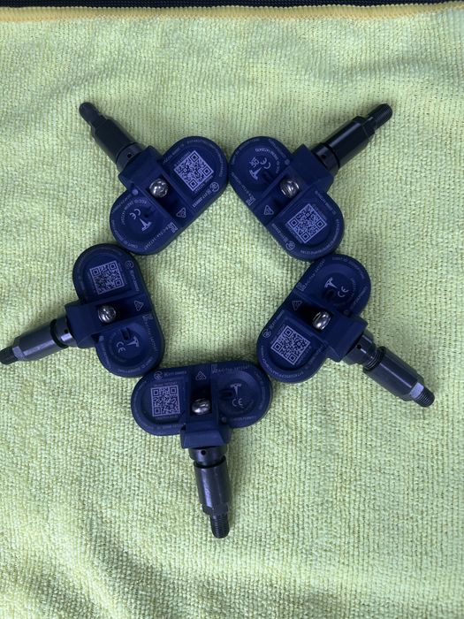 Датчики тиску Тесла  Модел 3 ,Y TPMS tesla