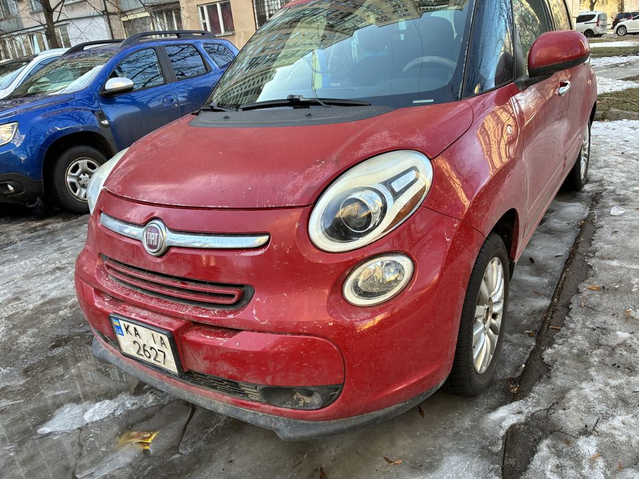 Власний Фіат 500L, терміново