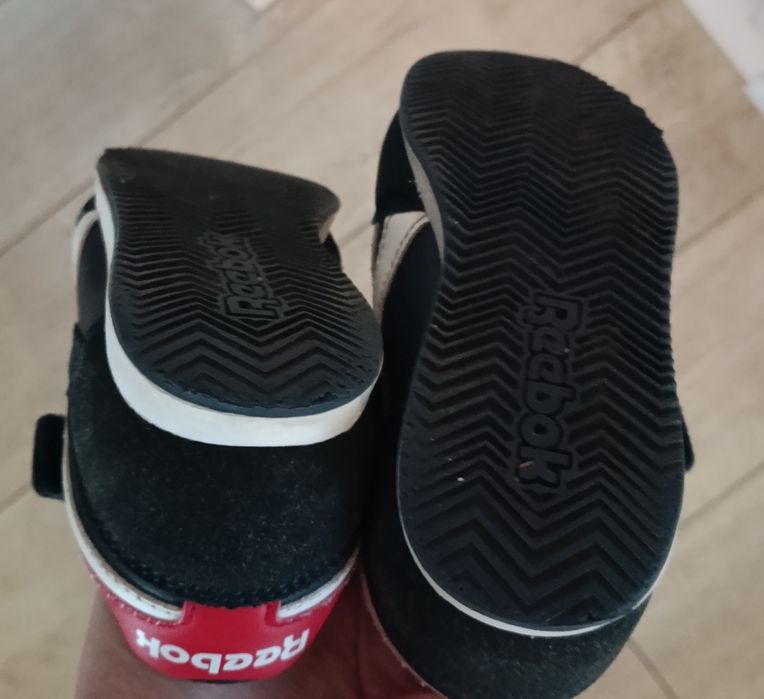 Adidasy chlopięce Reebok r. 26