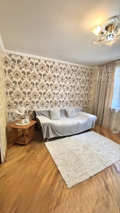 Подобово. 2-квартира в центрі. Р-н Собору