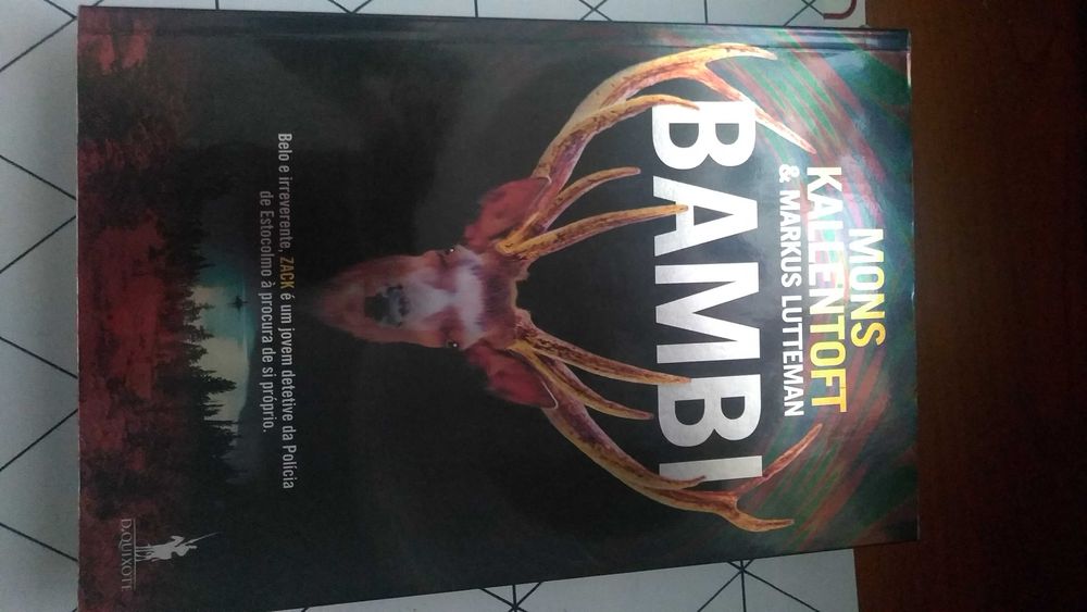 Various books / multiple titles (12€ each book)64584696490370124