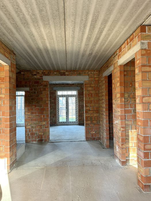 Купити будинок у лісовій Бучі у котеджному містечку