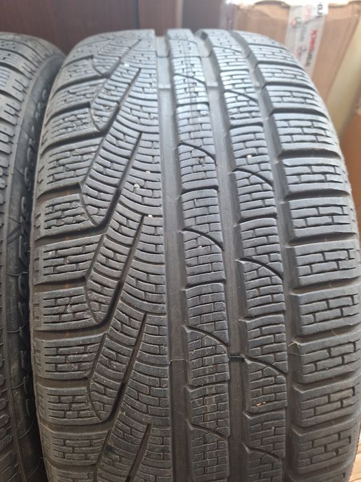 Opony zimowe Pirelli Sottozero 235 40 r19 96V