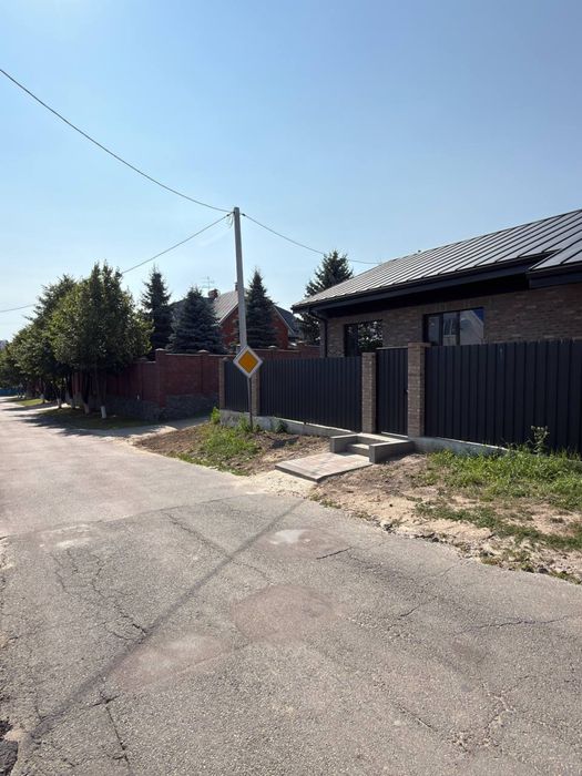 Одноповерховий будинок Сучасний дизайн будівництва