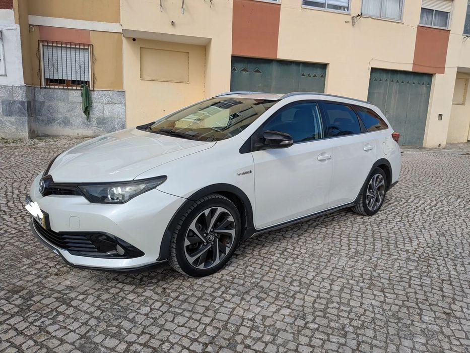 Toyota Auris Touring Sports 1.8 HSD Freestyle