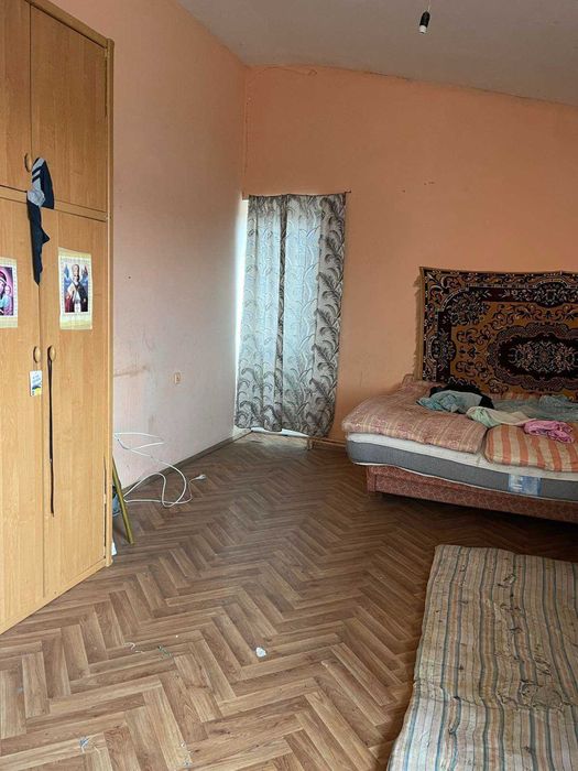 От хозяина 5 комнатная квартира в институте Таирово.