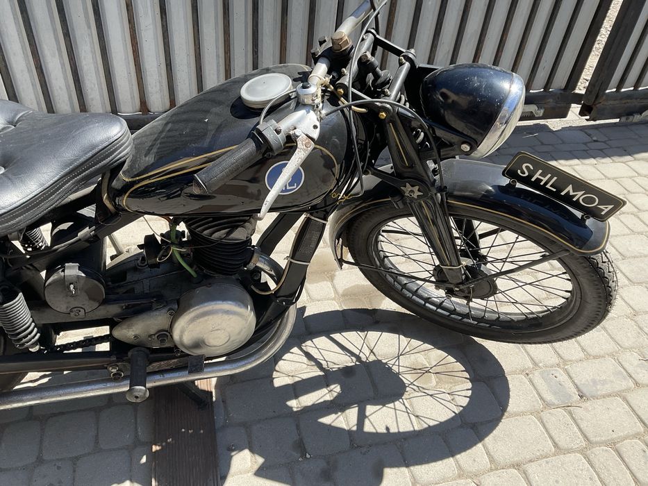 modelu SHL 125 z rocznika 1953: