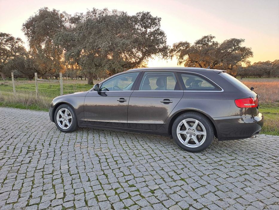 AUDI A4 / Avant 170 cv / B8