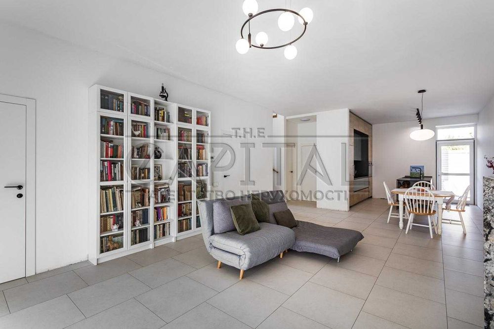 Продажа дома с бассейном, Гнедин, КГ River Island