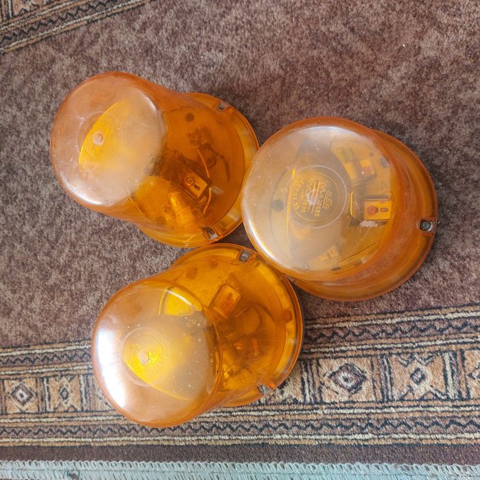 Блималки, маячки проблискові попереджувальні