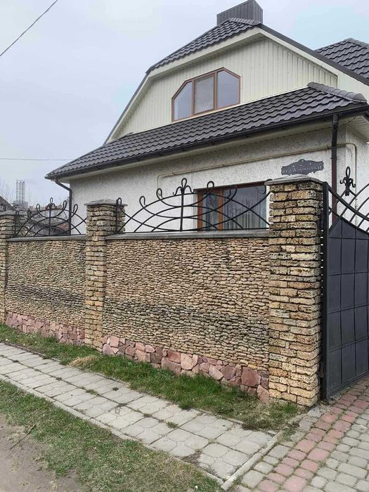 здам  в оренду будинок в районі Дубнівської