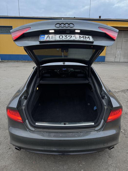 Audi A7 Quattro 2012 S-Line