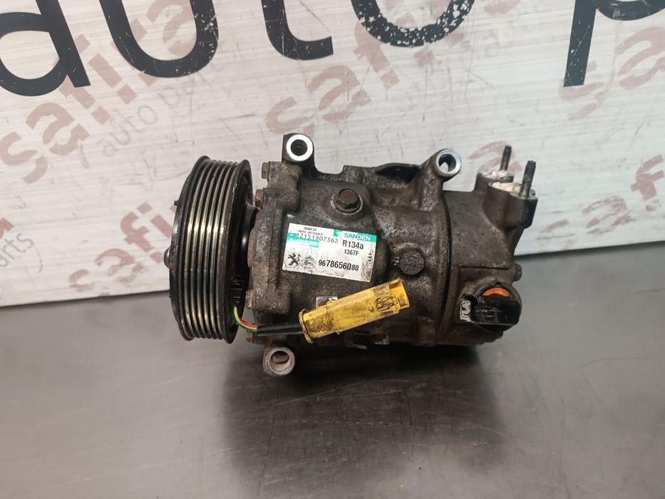 Compressor Ar Condicionado PEUGEOT 308 II 1.6 HDi / BlueHDi 115 (85 kW / 115 cv) [09.2013 - 06.2021] 9HC (DV6C) - 9678656080 1.6 HDi / BlueHDi 115 (85