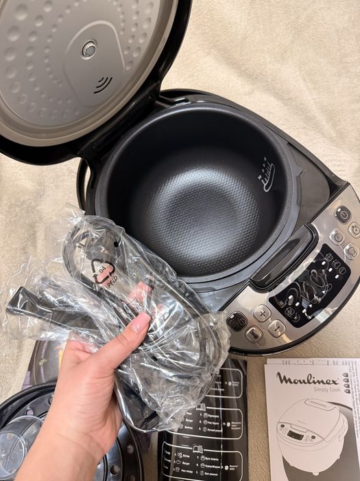 Мультиварка Moulinex Simply Cook 4л в упаковці