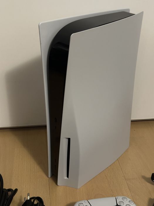 Konsola ps5 + pad Dualsense okazja