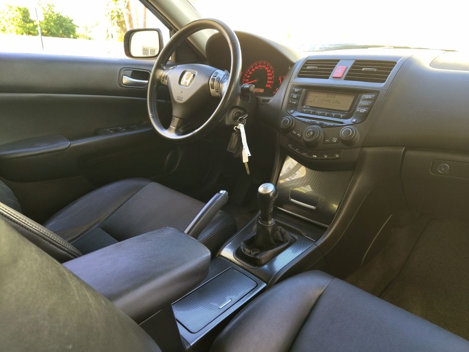 Honda Accord 2.2cdti