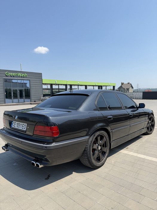 BMW 735I 1999р.      .