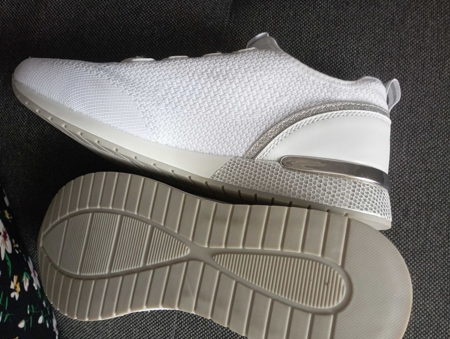 Buty adidasy damskie 41 graceland