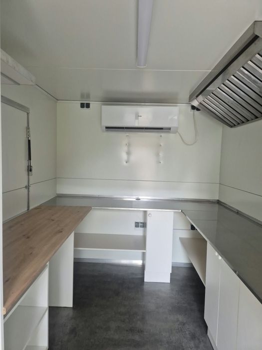 Przyczepa gastronomiczna MER 2025r 4x2m - mocno doposażona, Lodziarnia, Food Truck