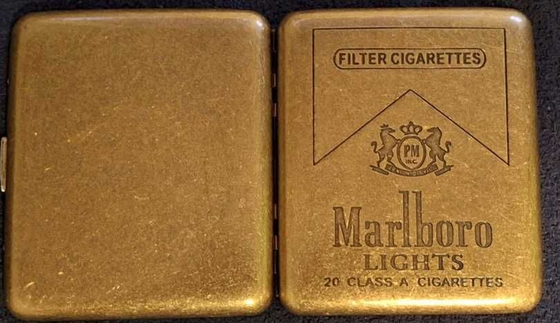 Papierośnica mosiężna Marlboro