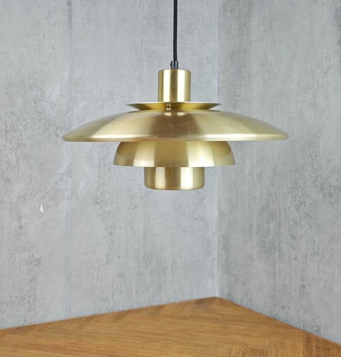 Lampa wisząca Lyskær w kolorze mosiężnym – lata 80.