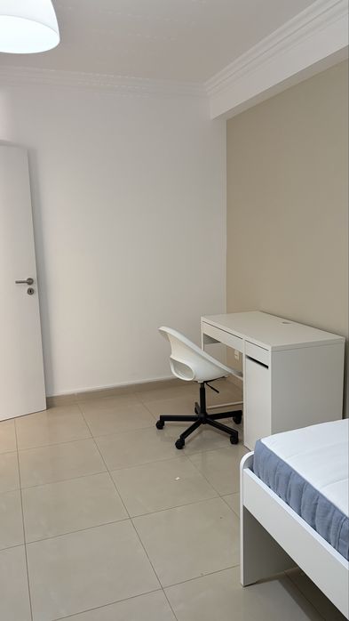Quarto Duplo  São Sebastião, Setúbal